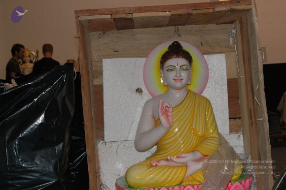 2007-November-7-to-9-Kailasa-in-LosAngeles-Making-of-Temple-_Photo_1068_LANewAshramPrepNov2007 287_CMP_WM