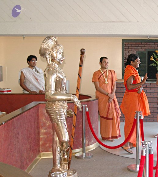 2007-November-7-to-9-Kailasa-in-LosAngeles-Making-of-Temple-_Photo_1142_LANewAshramPrepNov2007 826_CMP_WM