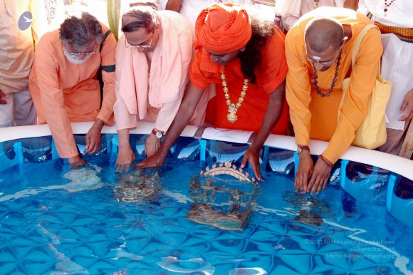 20070909KhumbaMela09Sept2007 753