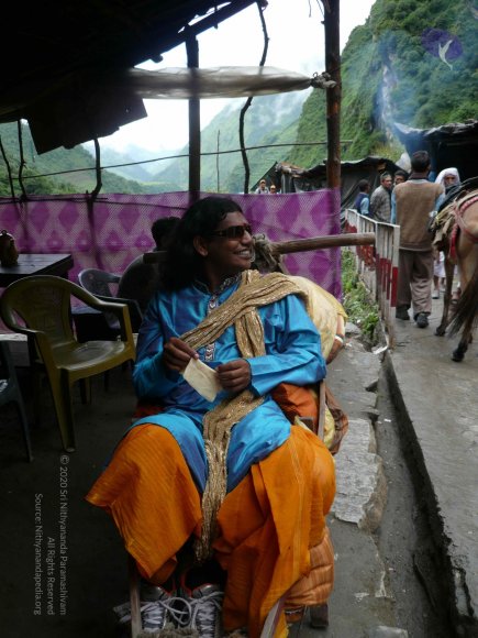 1-Himalaya-Yatra_Photo_1035_P1090254_CMP_WM