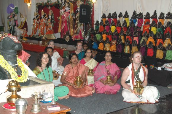 17July2008_GuruPurnima_141_CMP_WM