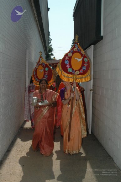 17July2008_GuruPurnima_67_CMP_WM