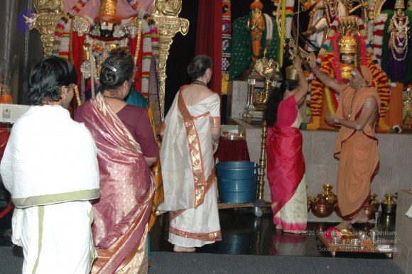 17July2008_GuruPurnima_110_CMP_WM