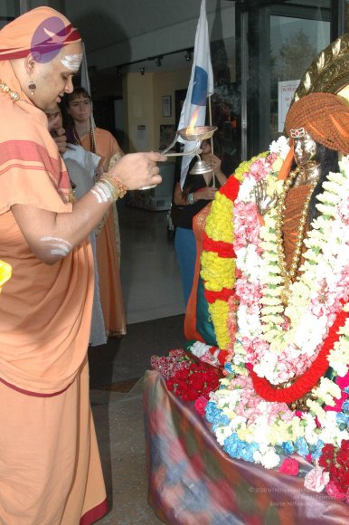 17July2008_GuruPurnima_45_CMP_WM