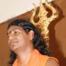 Close-up-of-Swamiji_Photo_1016_DSC_0442_CMP_WM