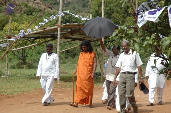 20081113_Photo_1030_DSC_7933_CMP_WM