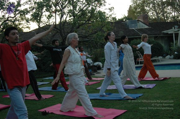 19November2008_NYT_Los_Angeles_123-1_CMP_WM