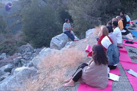 24November2008_NYT_Los_Angeles_ 40_CMP_WM