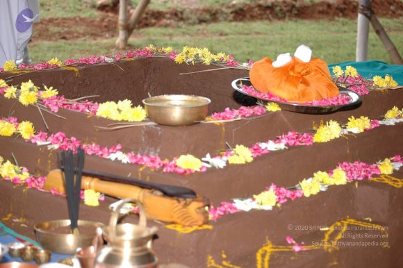 20081111_Photo_1035_DSC_2385_CMP_WM