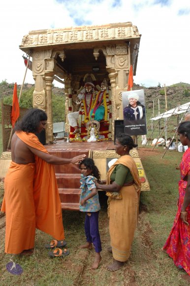 20081111_Photo_1148_DSC_2233_CMP_WM