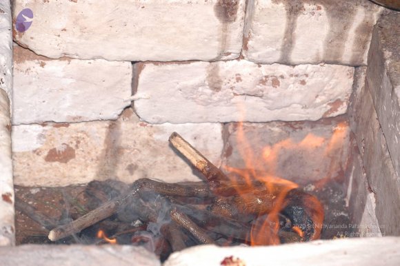 20081111_Photo_1464_DSC_2810_CMP_WM