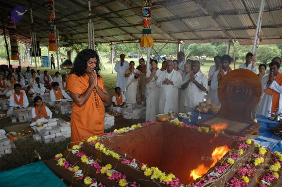 20081111_Photo_1042_DSC_2519_CMP_WM