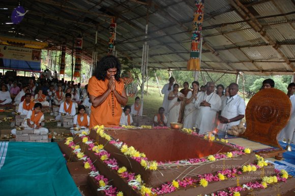 20081111_Photo_1048_DSC_2528_CMP_WM