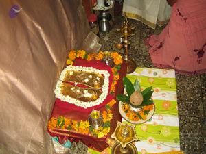 paadukapooja4_CMP_WM