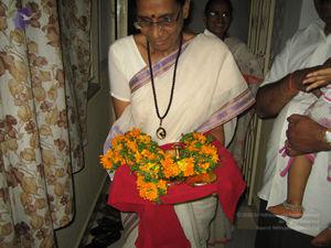 paadukapooja5_CMP_WM