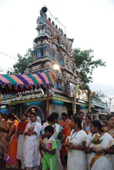 04-FLAG-HOISTING-PORUR_Photo_1001_DSC_0290_CMP_WM