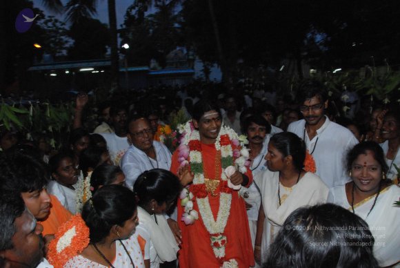 04-FLAG-HOISTING-PORUR_Photo_1020_DSC_0393_CMP_WM