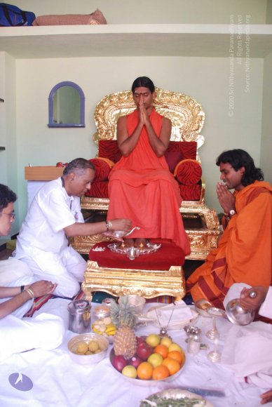 01-PADA-PUJA_Photo_1001_DSC_0432_CMP_WM