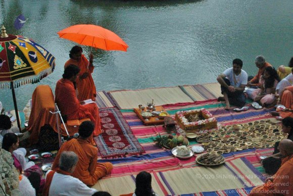 Tharpanam_Photo_1001_DSC_0012_CMP_WM