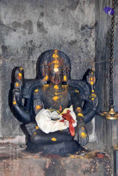 Temple-Visit_Photo_1000_DSC_0074_CMP_WM