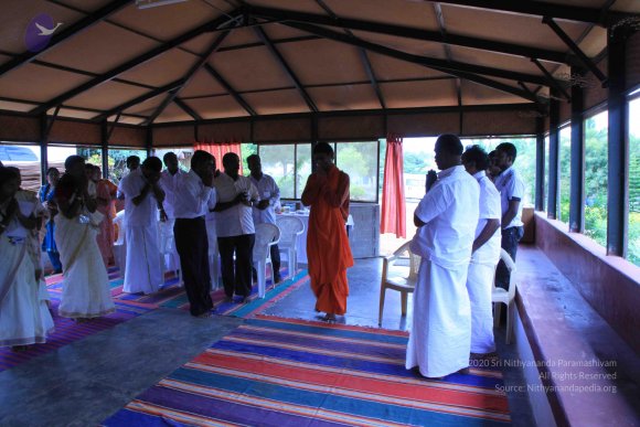 LBE_17Nov09_IN_BL (256)_CMP_WM