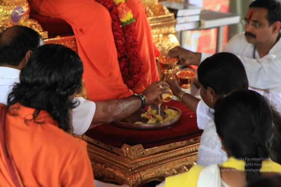 LBE_17Nov09_IN_BL (271)_CMP_WM