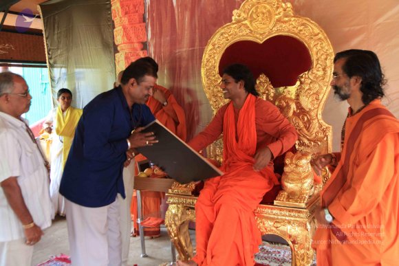 LBE_17Nov09_IN_BL (314)_CMP_WM