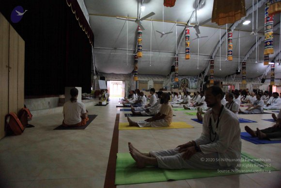 LBE_17Nov09_IN_BL (3)_CMP_WM