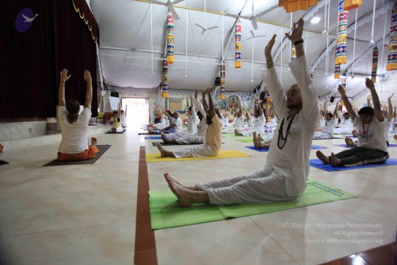 LBE_17Nov09_IN_BL (4)_CMP_WM