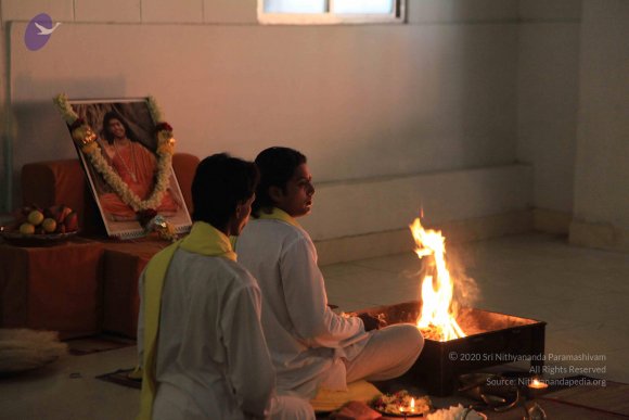 LBE_17Nov09_IN_BL (31)_CMP_WM