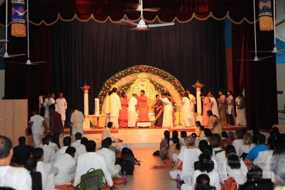 LBE_17Nov09_IN_BL (349)_CMP_WM