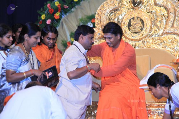 LBE_17Nov09_IN_BL (402)_CMP_WM