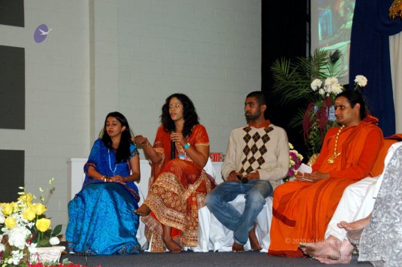 20091105_05Nov2009_Los_Angeles_Youth_Conference_2501