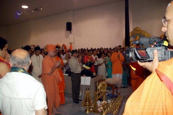 20091017_17Oct2009_Los_Angeles_Visiting_Dignitaries_0201