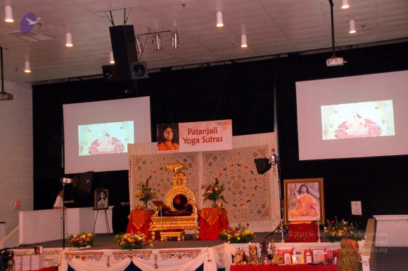 20091002_02Oct2009_Yoga_Sutras_2401