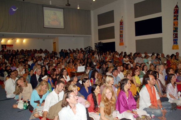 20091002_02Oct2009_Yoga_Sutras_3701