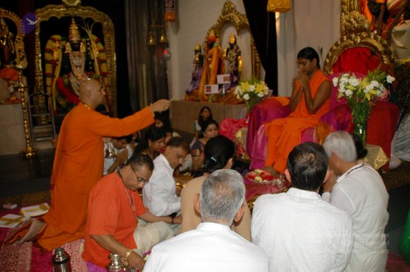 20091003_03October_Pratyaksha_Puja_1501