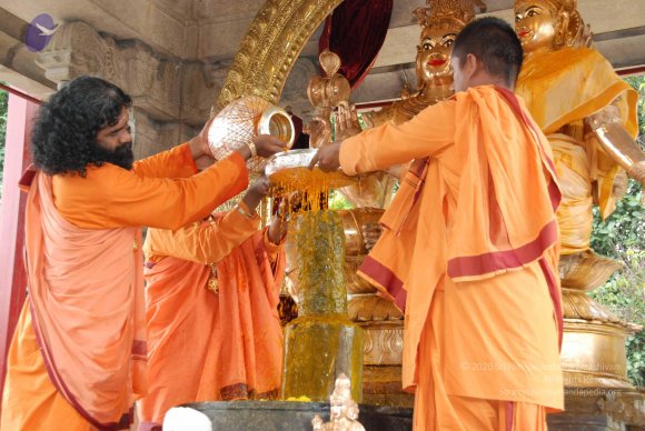 20090929_Photo_1070_DSC_3204_CMP_WM