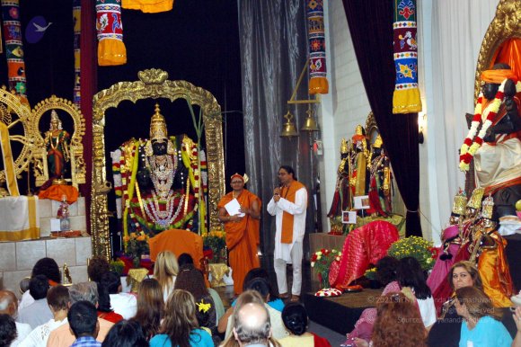 20090927_27Sept2009_Ayya_Temple_Talk_0501