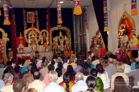 20090927_27Sept2009_Ayya_Temple_Talk_0701