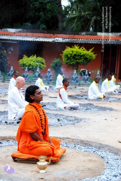 20100813_Photo_1023_DSC_2193_CMP_WM