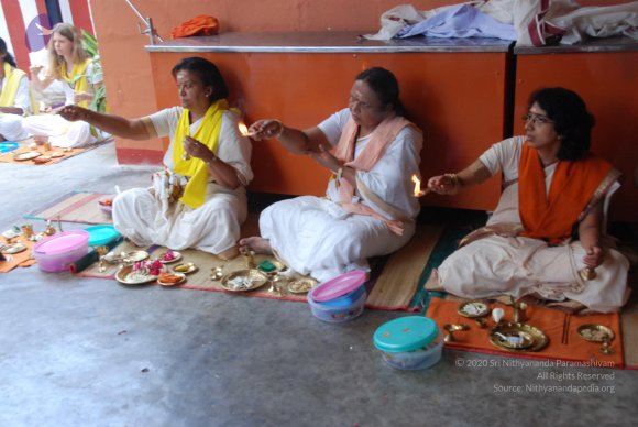 20100817_Photo_1074_DSC_3863_CMP_WM