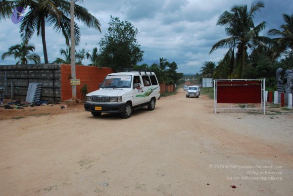 20100817_Photo_1159_DSC_4117_CMP_WM