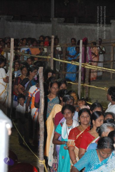 Bhagavad-Gita-Satsang_Photo_1012_DSC_2231_CMP_WM