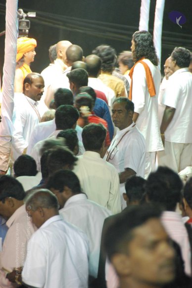 Bhagavad-Gita-Satsang_Photo_1019_DSC_2258_CMP_WM