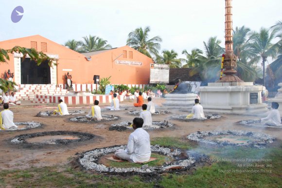 20100717_Photo_1047_DSC_1582_CMP_WM