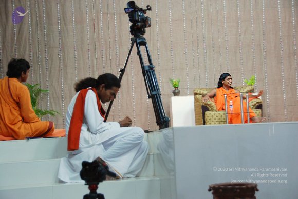 20100717_Photo_1078_DSC_1960_CMP_WM