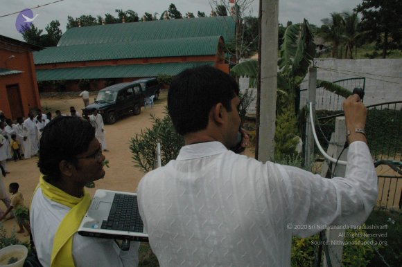 20100725_Photo_2124_DSC_2511_CMP_WM