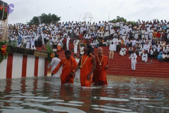 20100725_Photo_1020_DSC_1187_CMP_WM