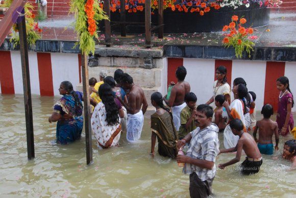 20100725_Photo_1051_DSC_1222_CMP_WM